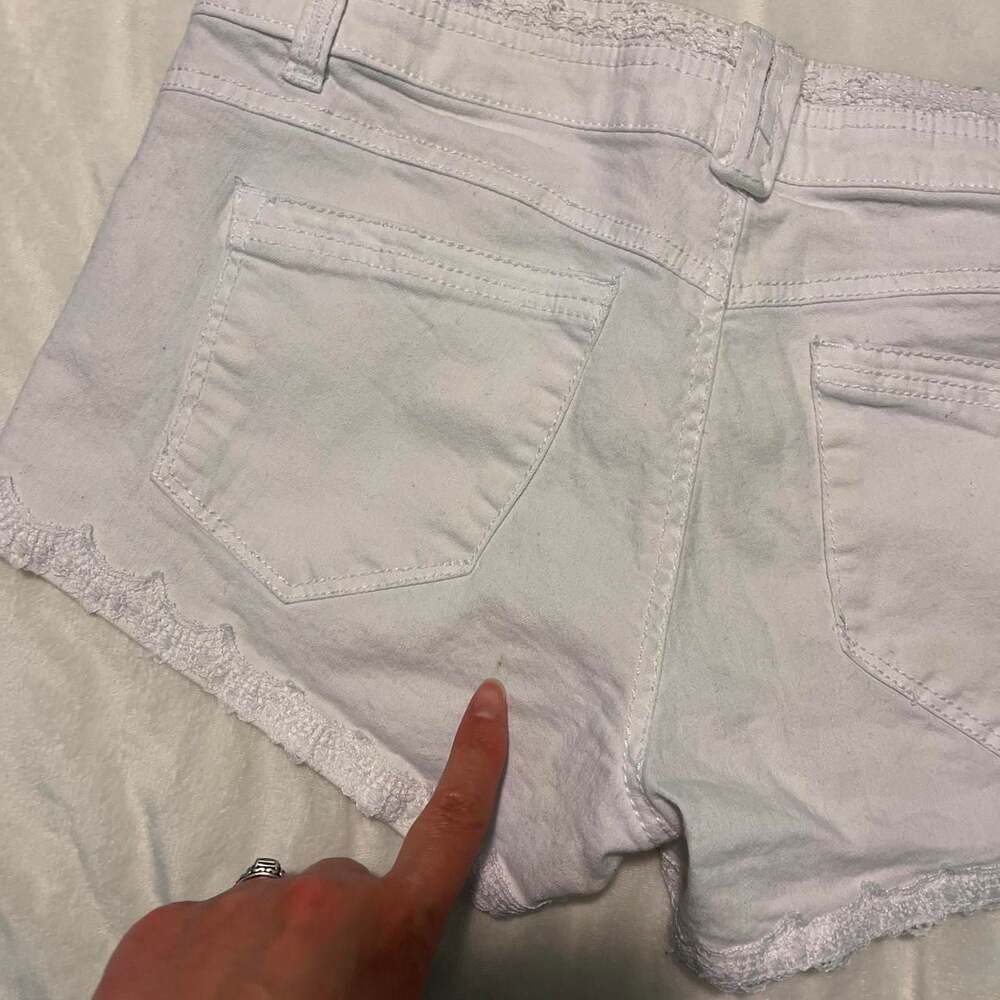 Rewind Low Rise Lace Trim White Denim Micro Mini Shorts - Picture 4 of 5
